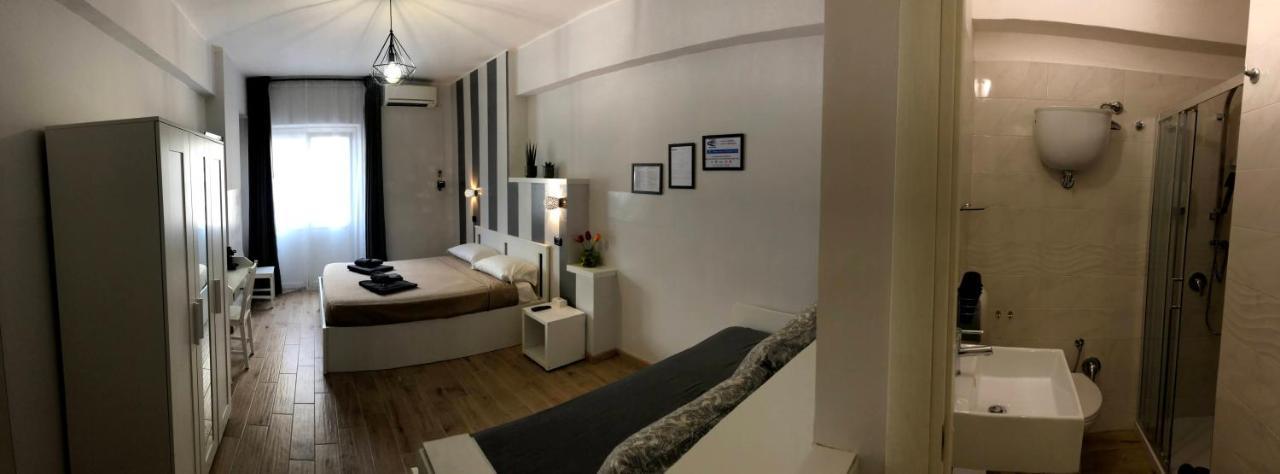 Bed and Breakfast Avec Moi Roma Екстер'єр фото