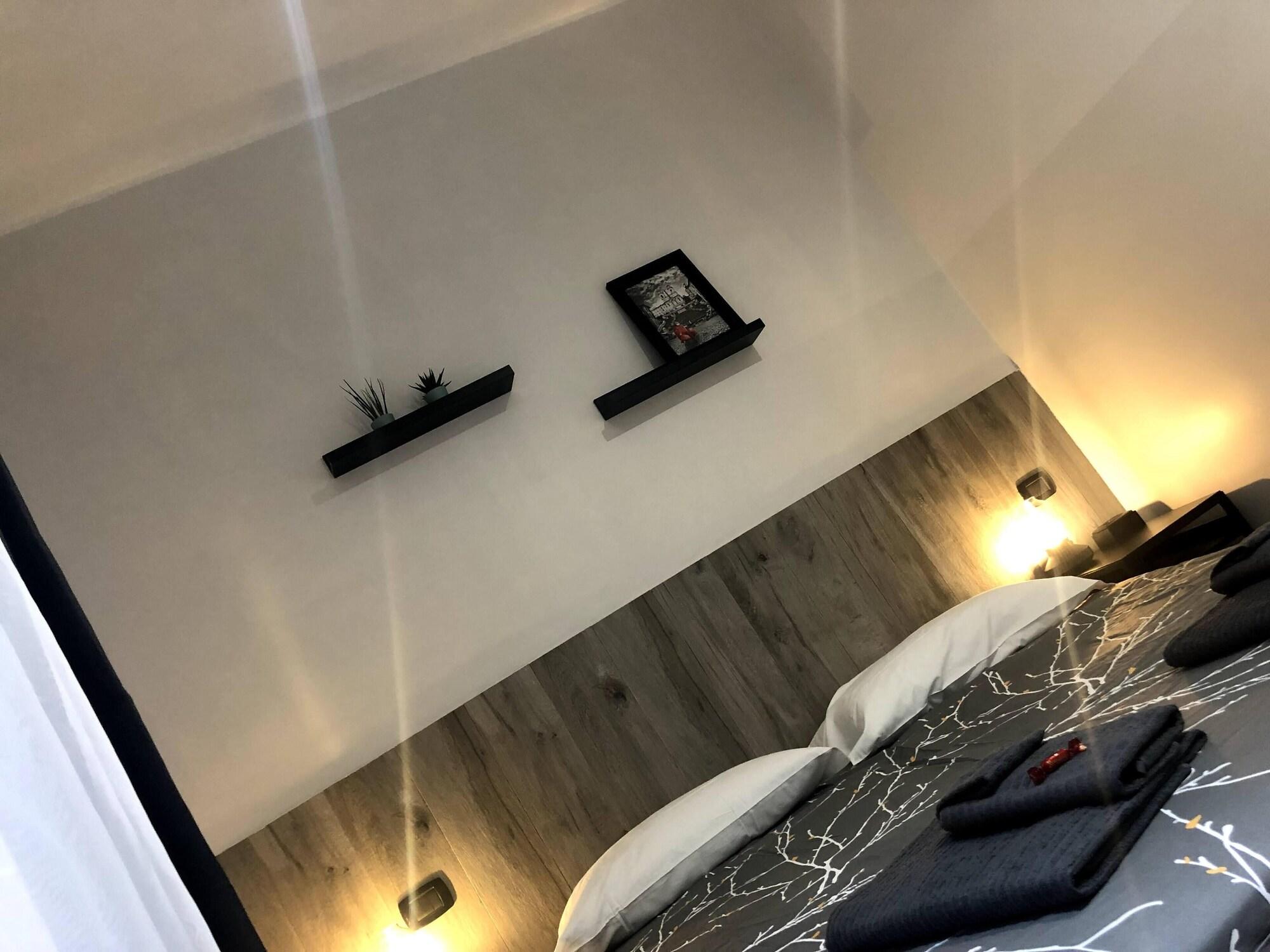 Bed and Breakfast Avec Moi Roma Екстер'єр фото