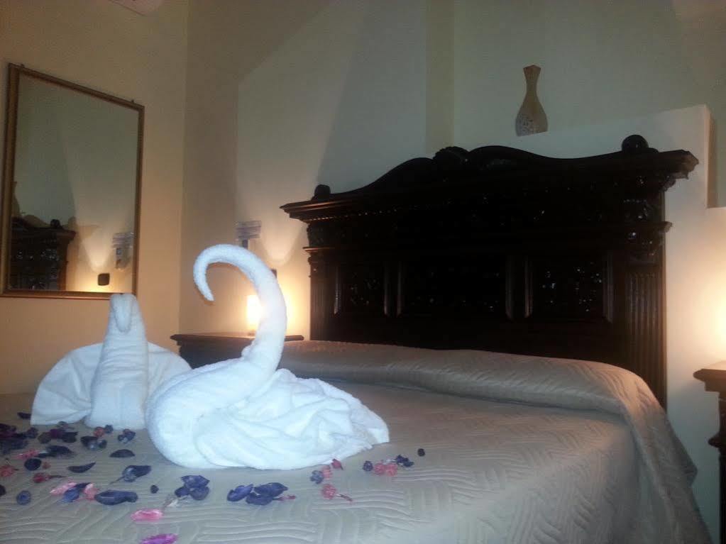 Bed and Breakfast Avec Moi Roma Екстер'єр фото